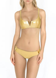 Aigua in gold